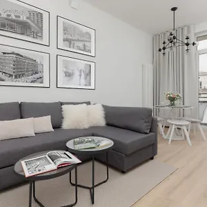 https://spacious-apartment-with-panoramic-view-of-warsaw-by-renters.warsawhotelspoland.com